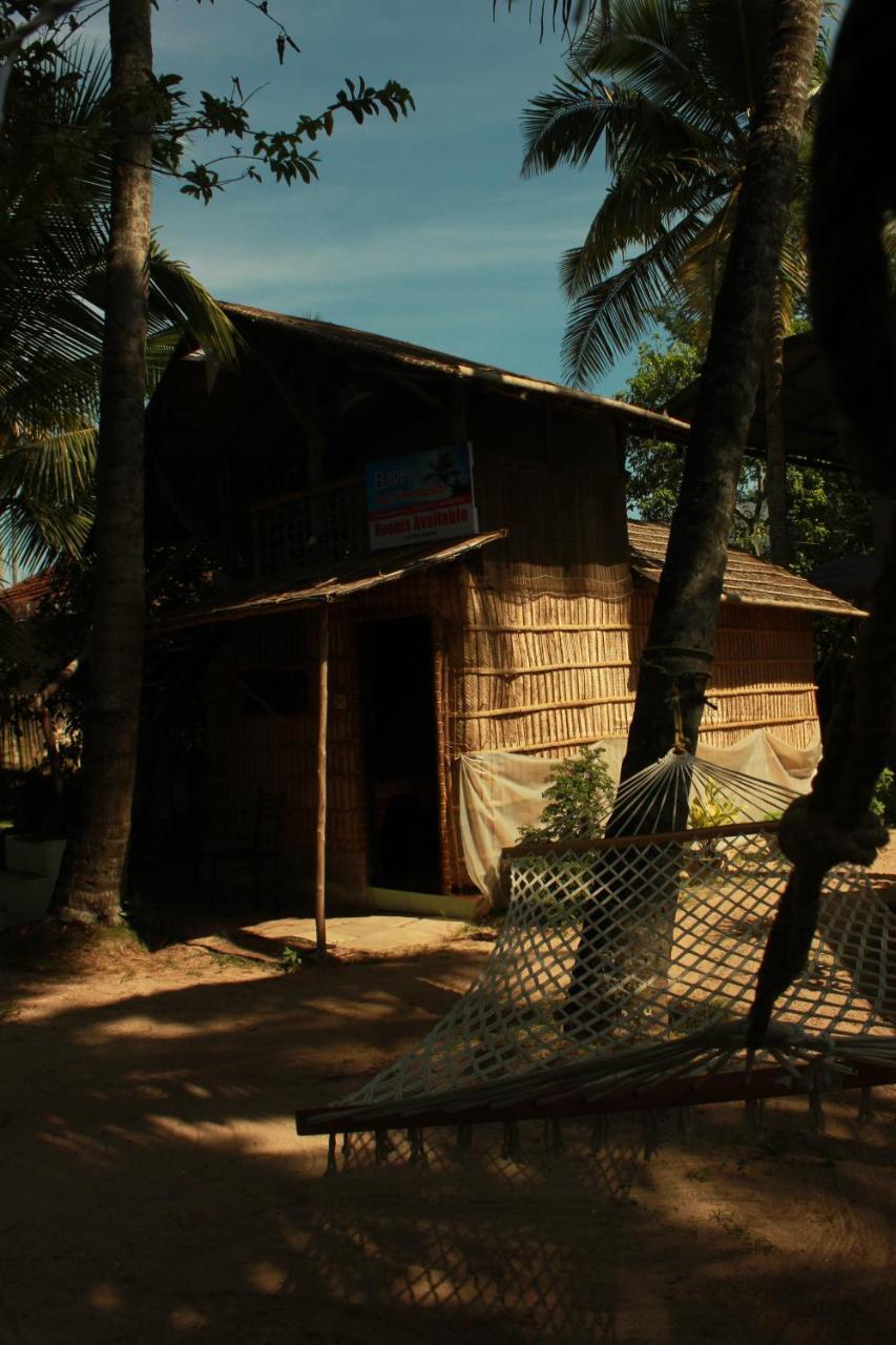 Elara Beach View Homestay Alappuzha Exteriör bild