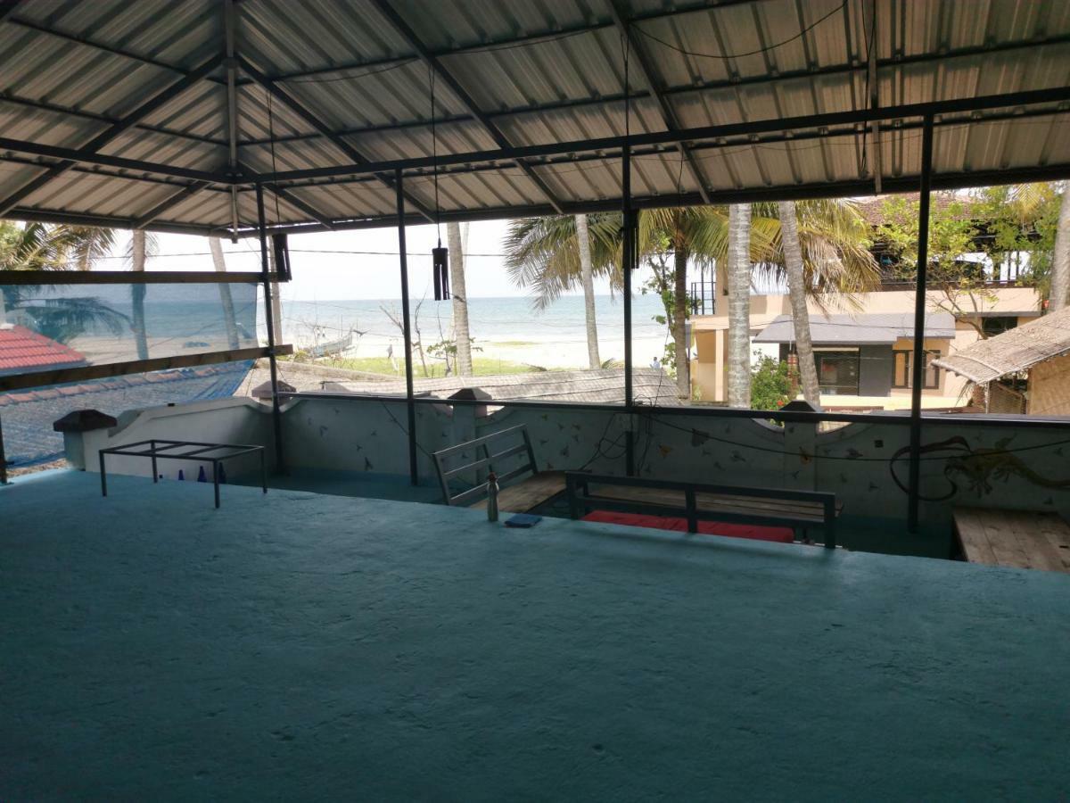 Elara Beach View Homestay Alappuzha Exteriör bild